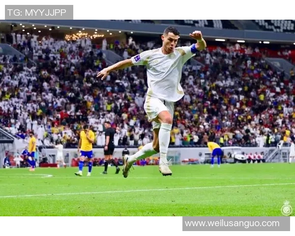 全球足球巨星进球精彩集锦 技巧与力量的完美融合